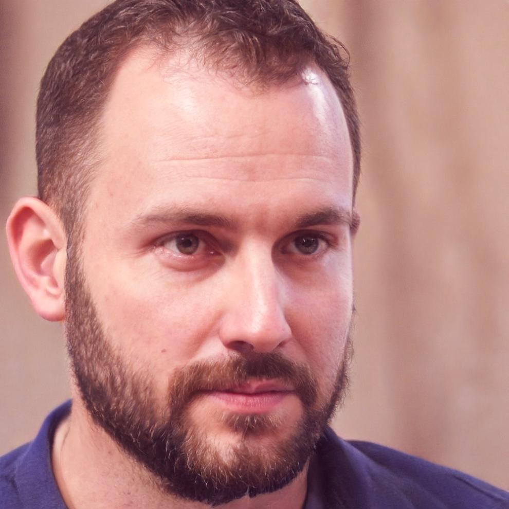 Айхан Демирель